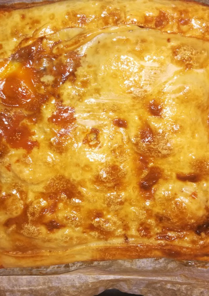 Una foto de Empanada vegetal, con masa de pan casero