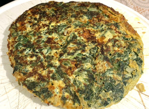 Una foto de Tortilla de acelga súper fácil y rica
