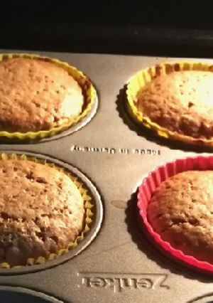 Una foto de Muffins con licor de anís y copos de avena
