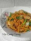 *Mie Kuning Goreng*
