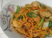 Gambar mie kuning basah