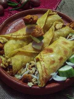 A picture of Spicy Lemon-Chicken Roll.