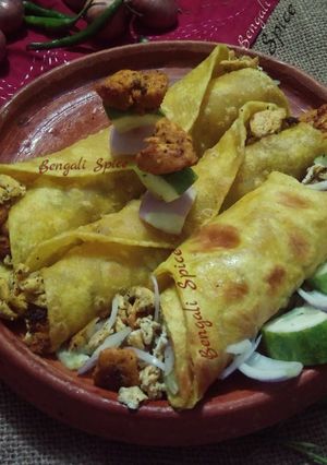 A picture of Spicy Lemon-Chicken Roll.