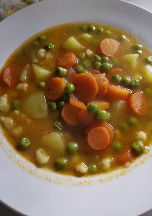 Borsóleves csipetkével recept fotója