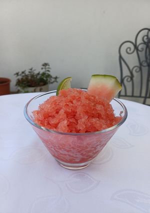 Una foto de Granizado de sandía al vodka