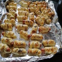 A picture of Mini Sausage Bread.