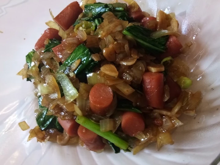 Langkah Mudah untuk Membuat Resep Tumis Sosis Sawi Phok Coy Bombay (ala anak Kos) yang Lezat Sekali
