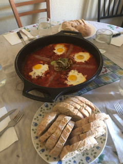 Una foto de 125. Huevos al plato (principal carne)