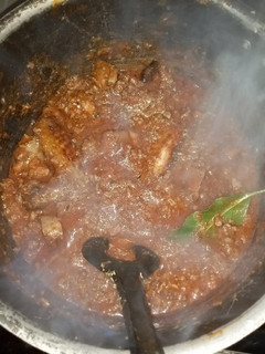 Una foto de 🍝 2.Tuco con carne picada y aromatizante natural
