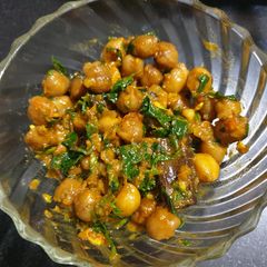 A picture of Methi chhole.