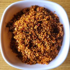 A picture of Dry red chilli chutney.