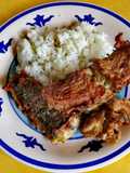 Congrio Rojo y Camarones a la pimienta