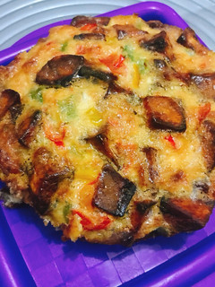 A picture of Baked plantain and egg.