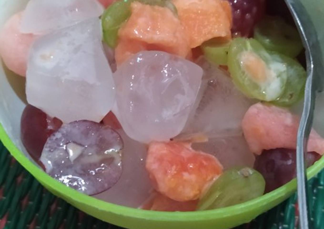Sop buah seadanya