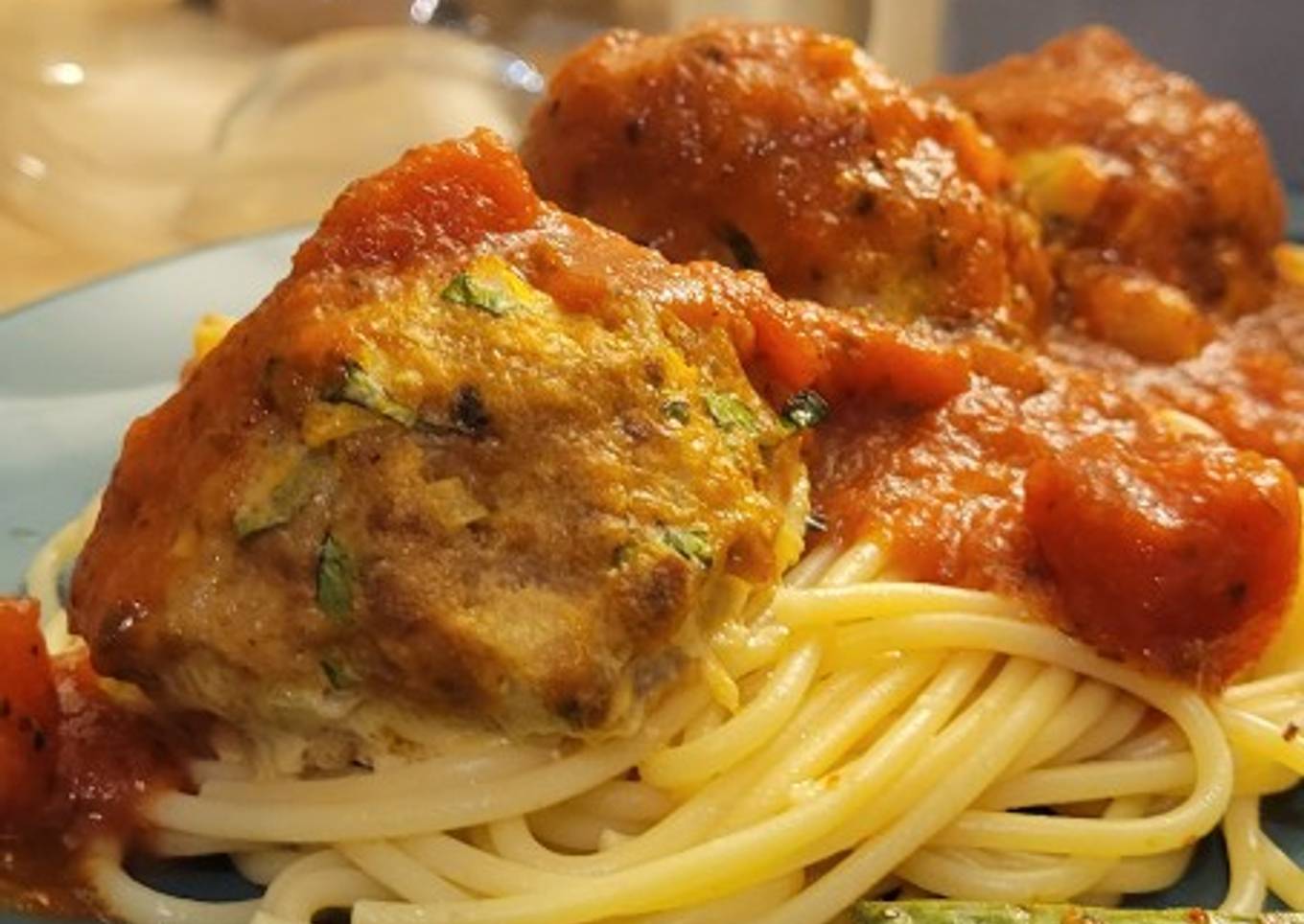 Meatballs and Turkish sausage