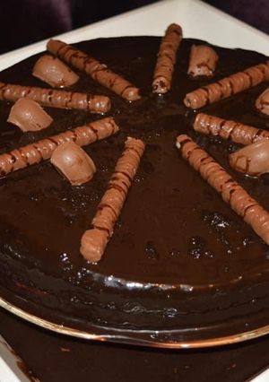 صورة لوصفة تورته الشوكليت بمناسبه عيد ميلادي 🤤😍♥️