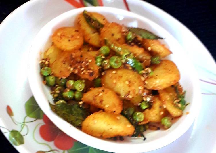 Crispy aalu matar