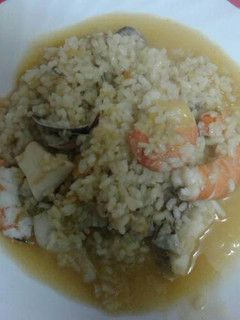Una foto de Arroz caldoso con frutos del mar