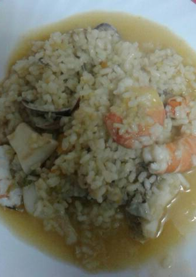 Una foto de Arroz caldoso con frutos del mar
