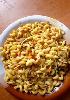 A picture of Macaroni and spaghetti jollof.