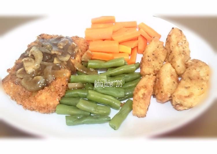 Dori Steak with Blackpepper Sauce