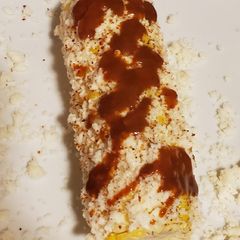 A picture of Elotes - maïs de rue mexicaine.