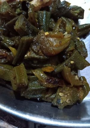 A picture of Chatpati bhindi.