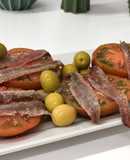Ensalada de tomate Raf con anchoas