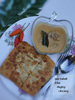 Foto resep Martabak telur daging cincang kuah kari Ayam