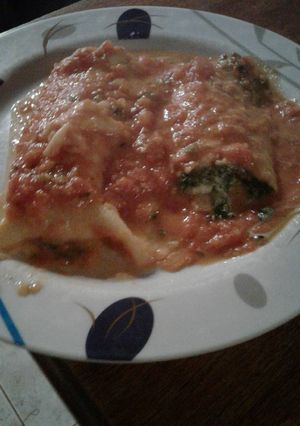 Una foto de Canelones de acelga y pollo