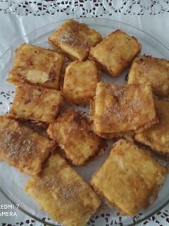 Una foto de Tostadas de Carnaval, leche frita