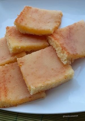 Una foto de Blondies de Naranja