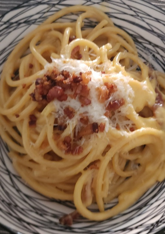 Una foto de Carbonara al baño María