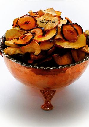 عکسی از دستور میوه خشک