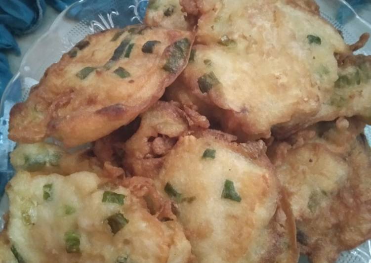 Langkah Mudah untuk Membuat Tempe goreng terigu Anti Gagal