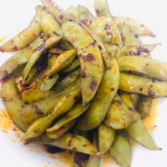 รูปของ Edamame - Spicy Garlic