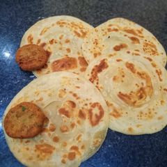 A picture of Ami's special Kulcha Paratha.