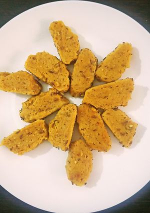 लौकी मुठिया (Lauki muthiya recipe in hindi) रेसिपी मुख्य फोटो