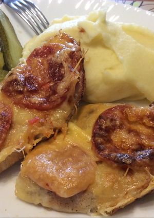 Rakott csirkemell fokhagymás burgonyapürével recept fotója