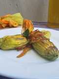 Fiori di zucca ripieni al forno