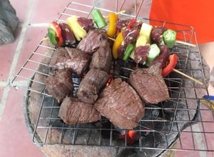 Hình của món Bò tơ nướng mọi.