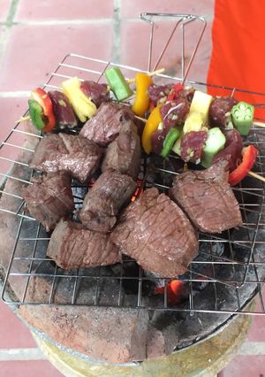 Hình của món Bò tơ nướng mọi.