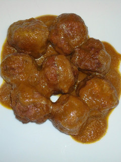 Una foto de Albóndigas con salsa de carne