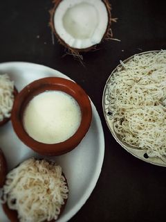 ரவா இடியாப்பம்(rava idiyappam reipe in tamil) செய்முறை முக்கிய புகைப்படம்