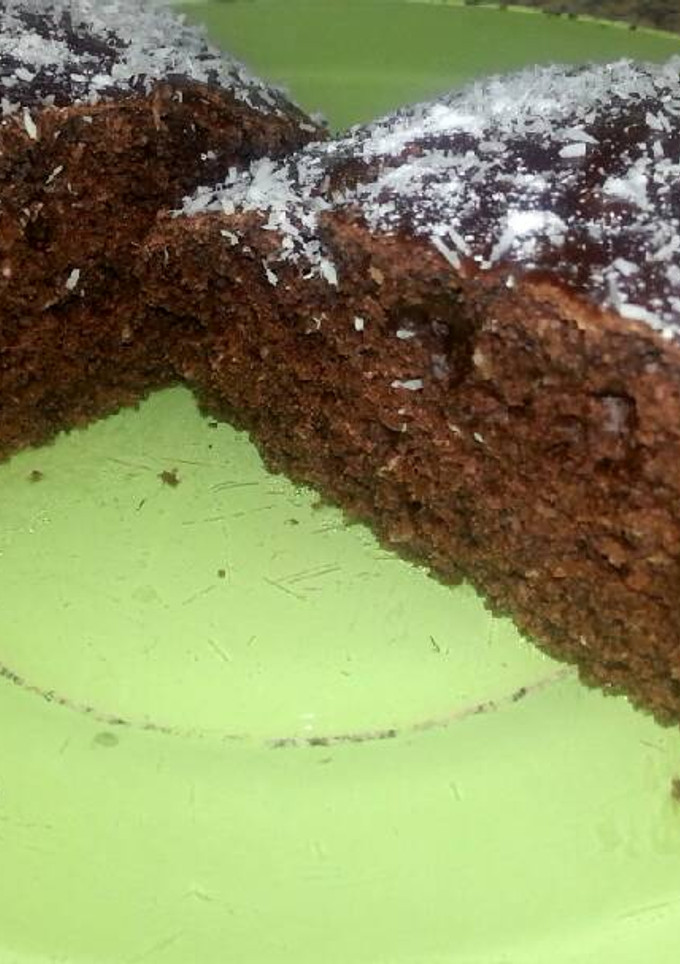 Una foto de Bizcocho de choco-coco vegano