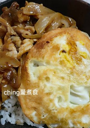 十分鐘上菜-咖哩豚肉丼飯 的食譜成品照片