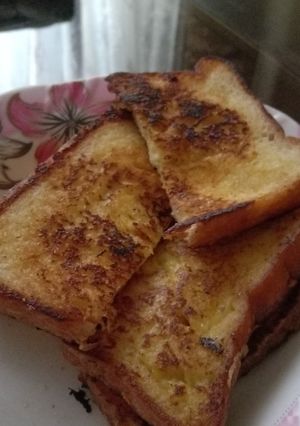A picture of Creamy French Toast 🍥🍥🍥.