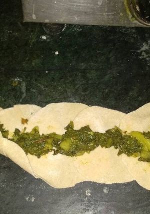 ग्रीन सागा रोज फ्लावर (Green saga rose flower recipe in hindi) रेसिपी मुख्य फोटो