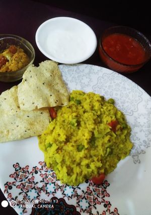 A picture of #bengali style khichadi.