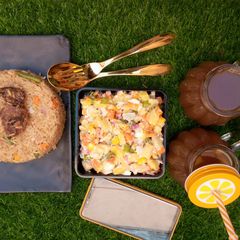 A picture of Russian potatoes salad.